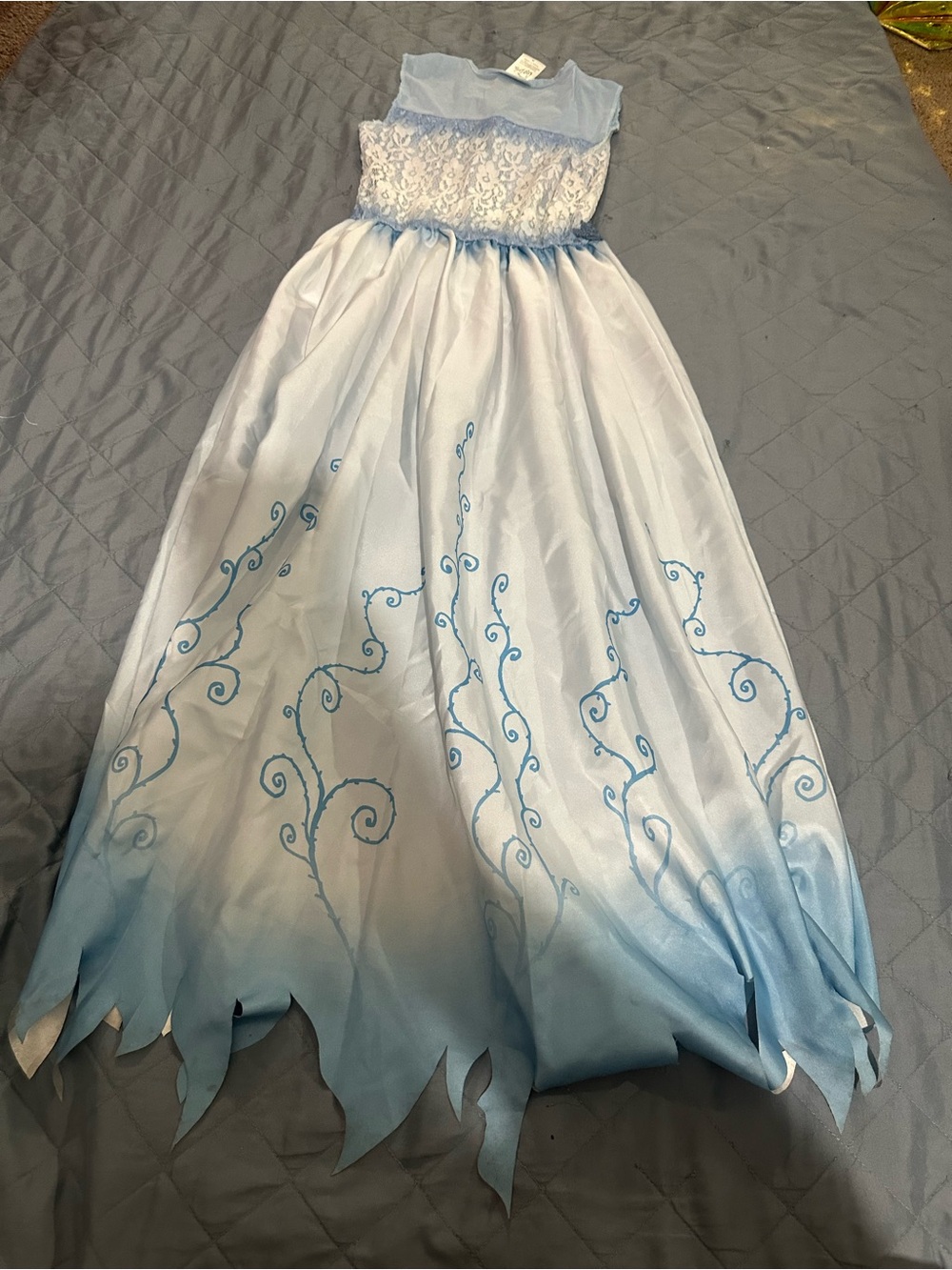 Corpse Bride Emily Blue Lace
Dress child Medium - Picture 5 of 5